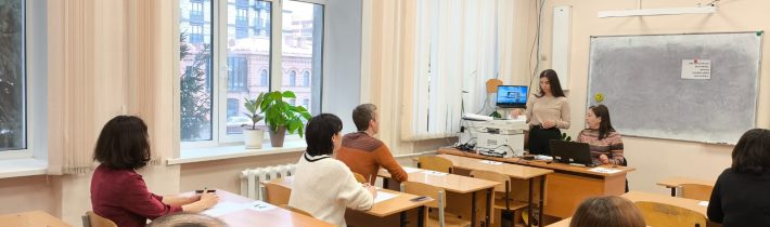 11 класс. 9 класс. Всероссийская акция «Сдаём вместе. День сдачи ЕГЭ/ОГЭ родителями»