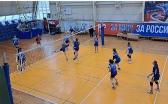 Городской турнир по волейболу памяти Ульфата Мустафина среди школьников