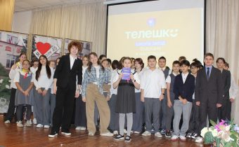 В уфимской школе прошла встреча юных журналистов с учениками